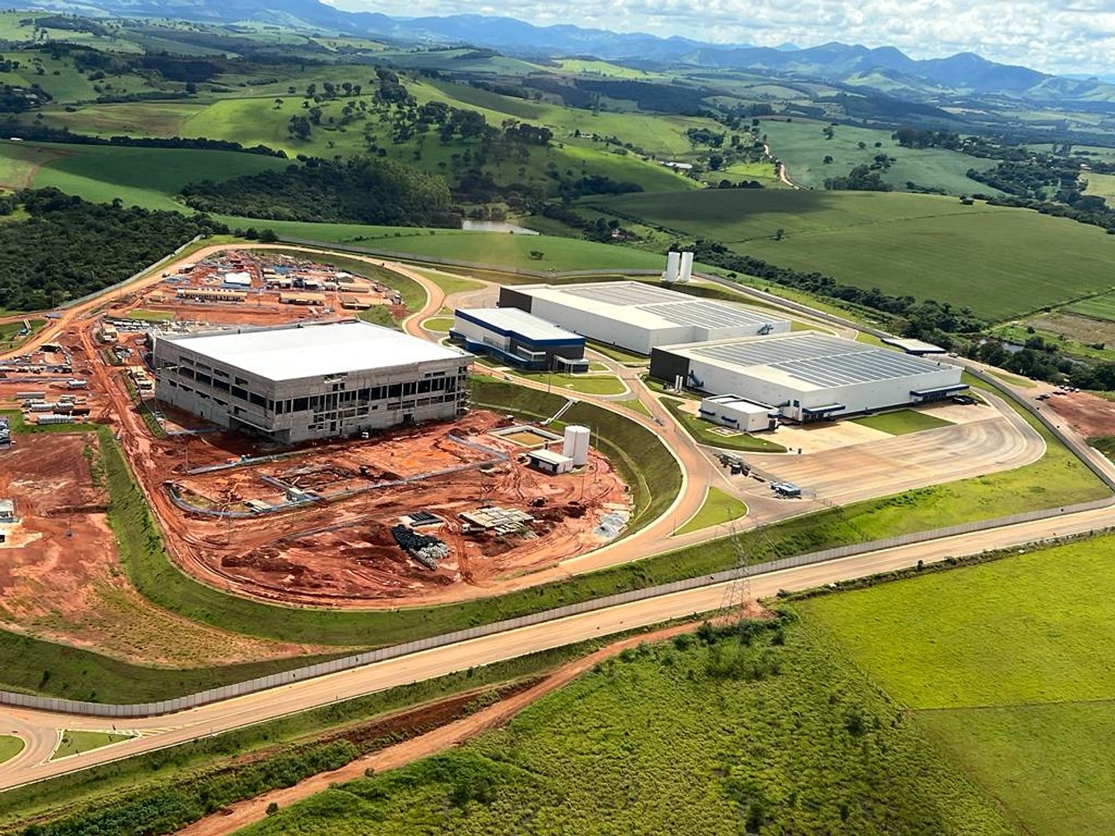 Obra Pouso Alegre · MG